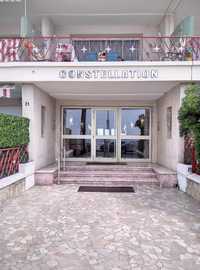 Constellation Apartment Жуан-Ле-Пин Екстериор снимка